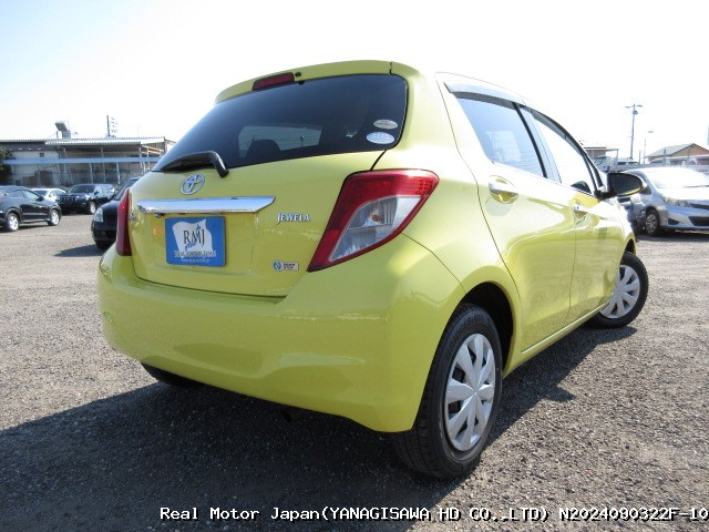 2011 TOYOTA VITZ thumbnail 4