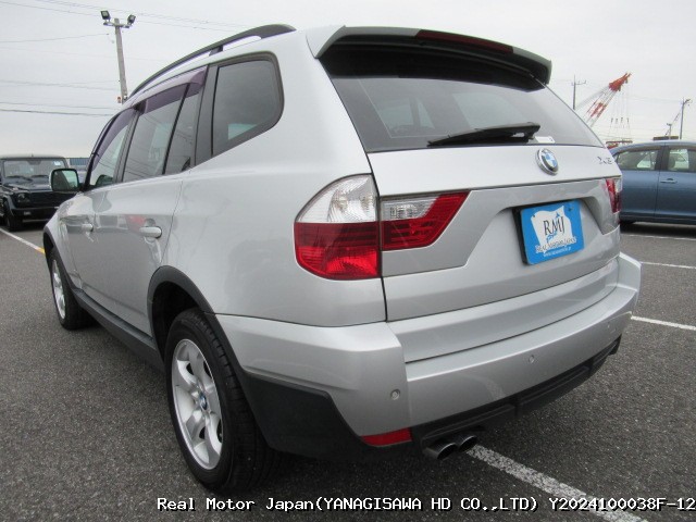 2009 BMW X3 thumbnail 3