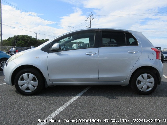 2005 TOYOTA VITZ thumbnail 3